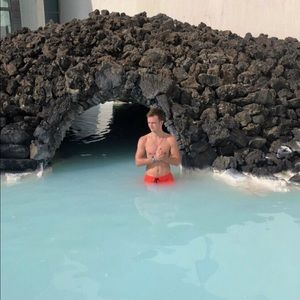 Meet your Posher, Ryan